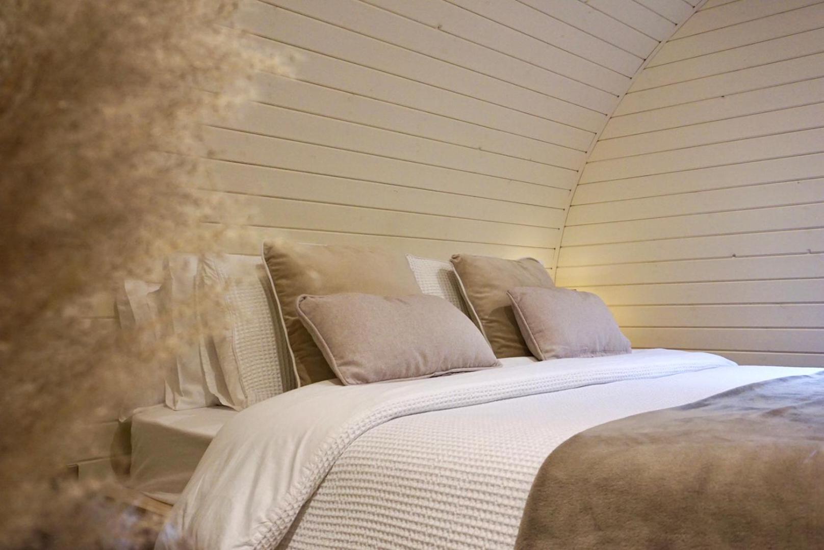 Eastridge Glamping Villa Shrewsbury Ngoại thất bức ảnh