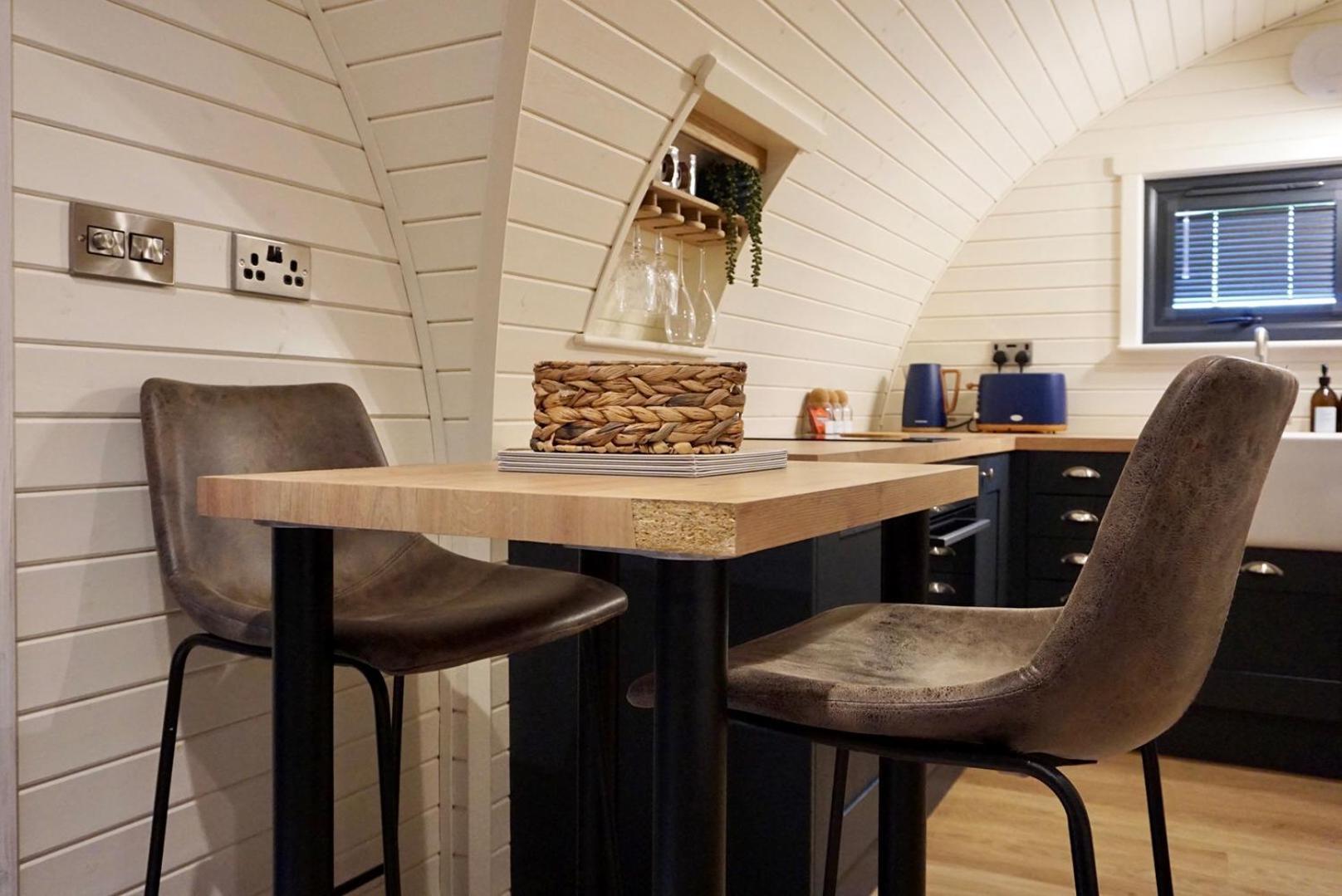 Eastridge Glamping Villa Shrewsbury Ngoại thất bức ảnh